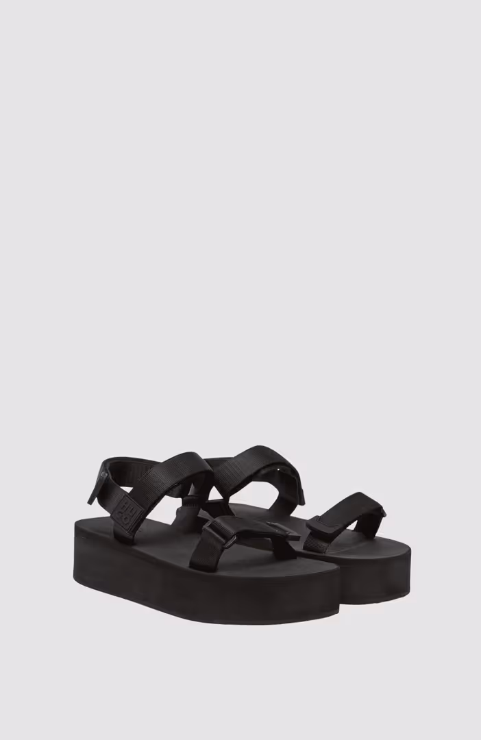 Zaralyn_SandalPlt_WB