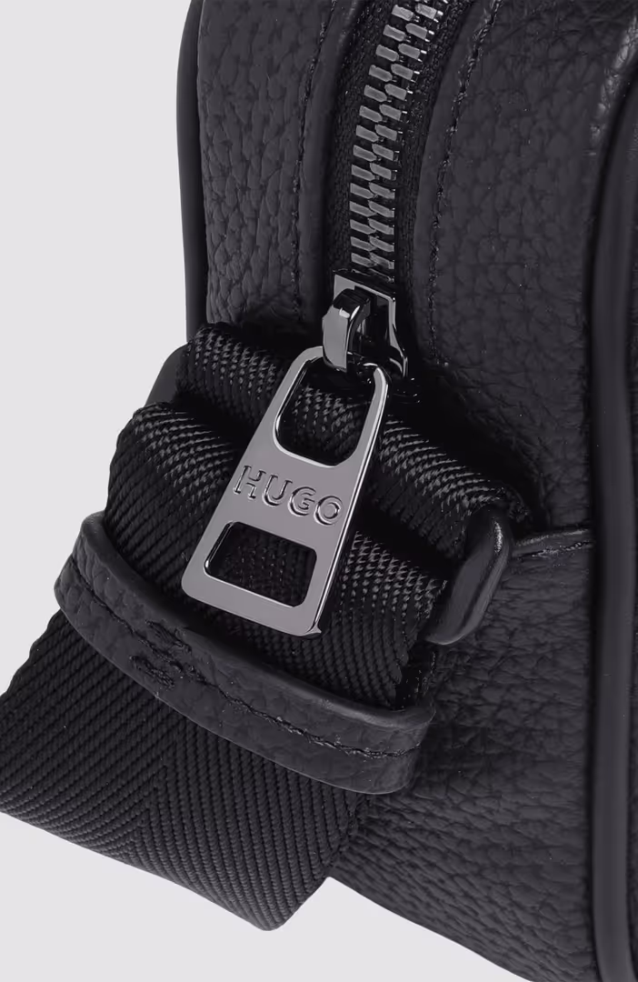 Nesh R_Crossbody