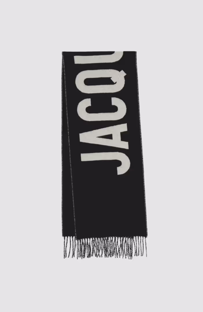 L'écharpe Jacquemus