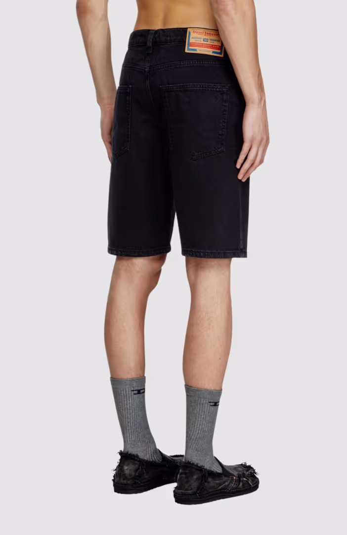 Regular Short