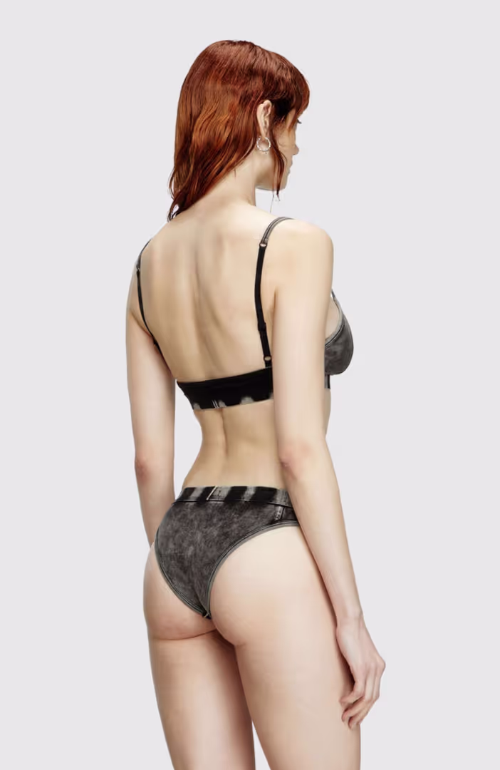 Zoe Dnm