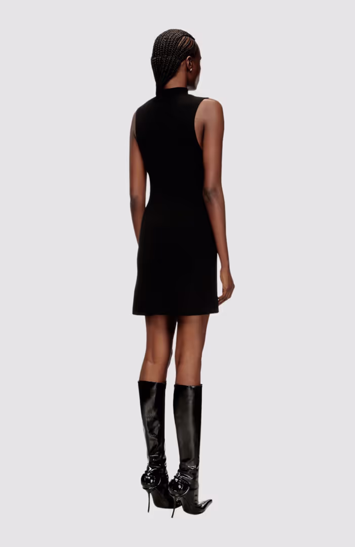 M Oloni