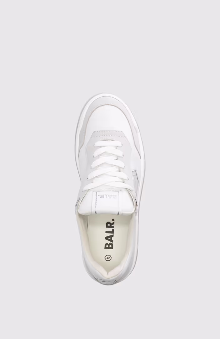Low Myth Sneaker
