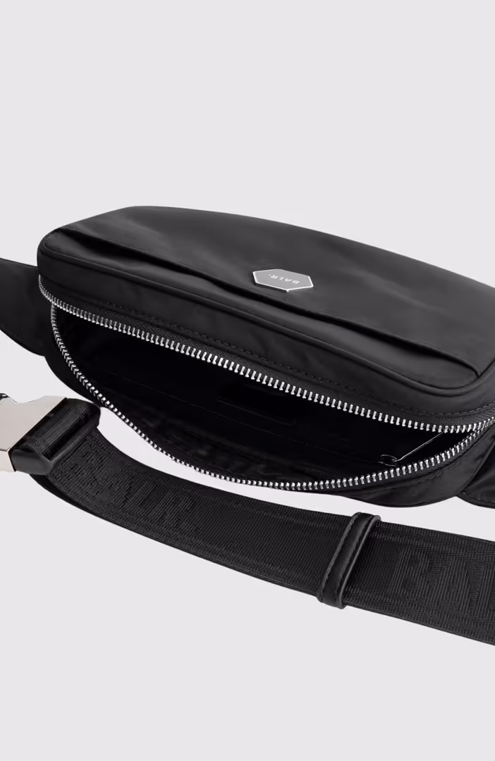 BALR. Classic Waistbag