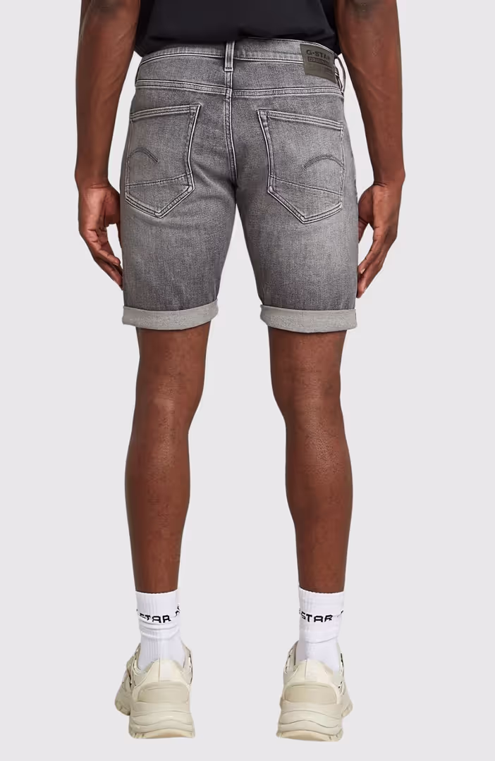 3301 Slim Short