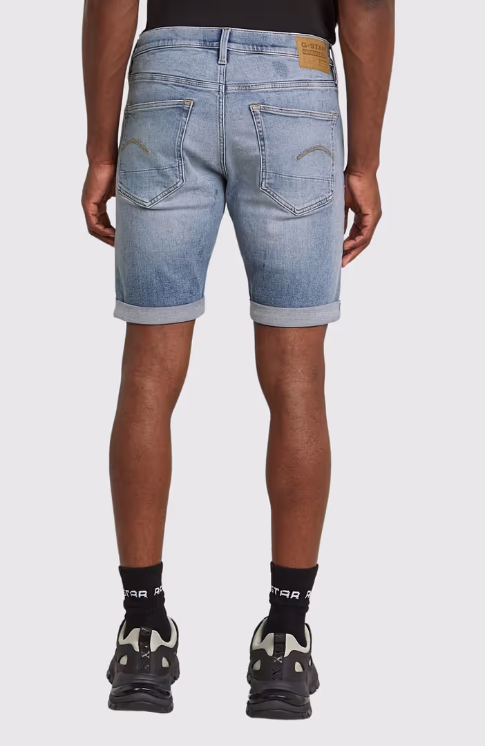 3301 Slim Short