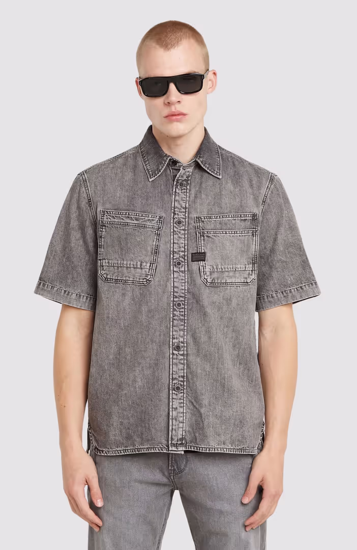 Slanted double pocket regular shirt s\s