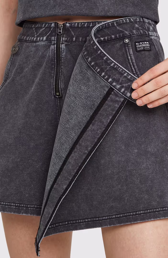 Overdyed sw skort wmn