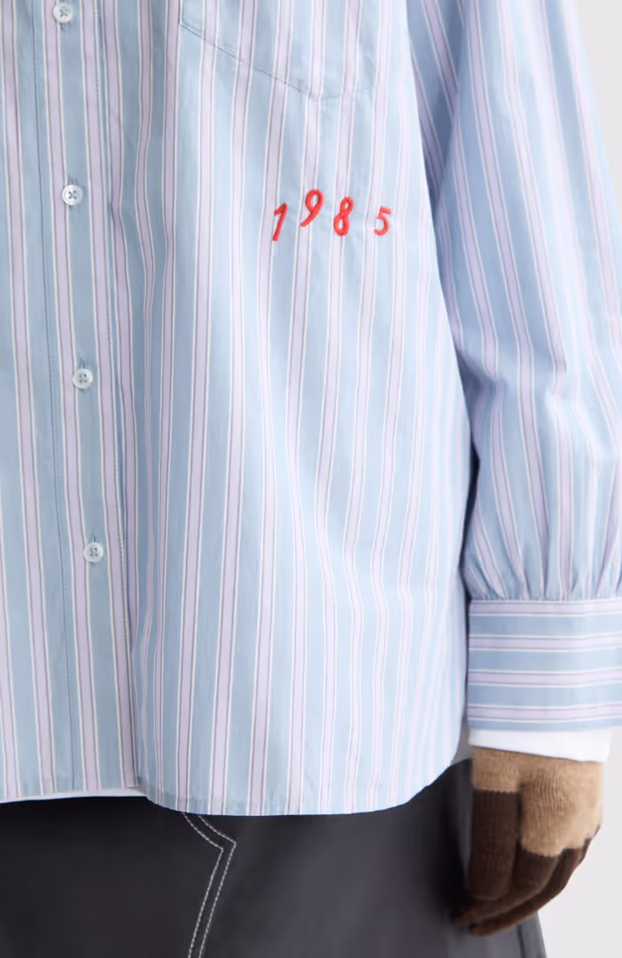 Embroidered girlfriend shirt
