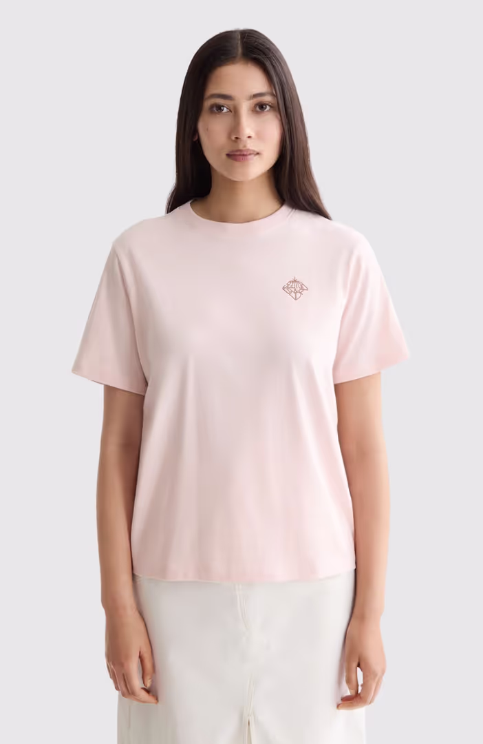 Regular fit T-shirt with chest artwork