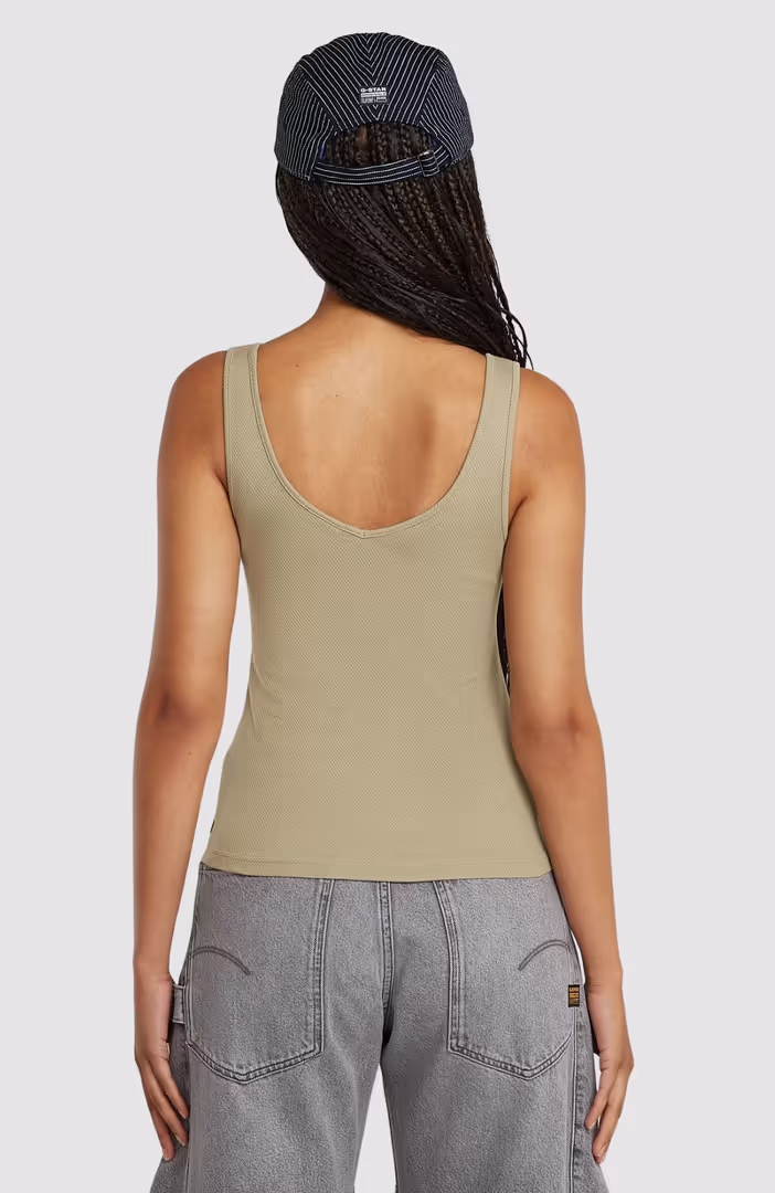 Asymmetrical zip slim tank top wmn