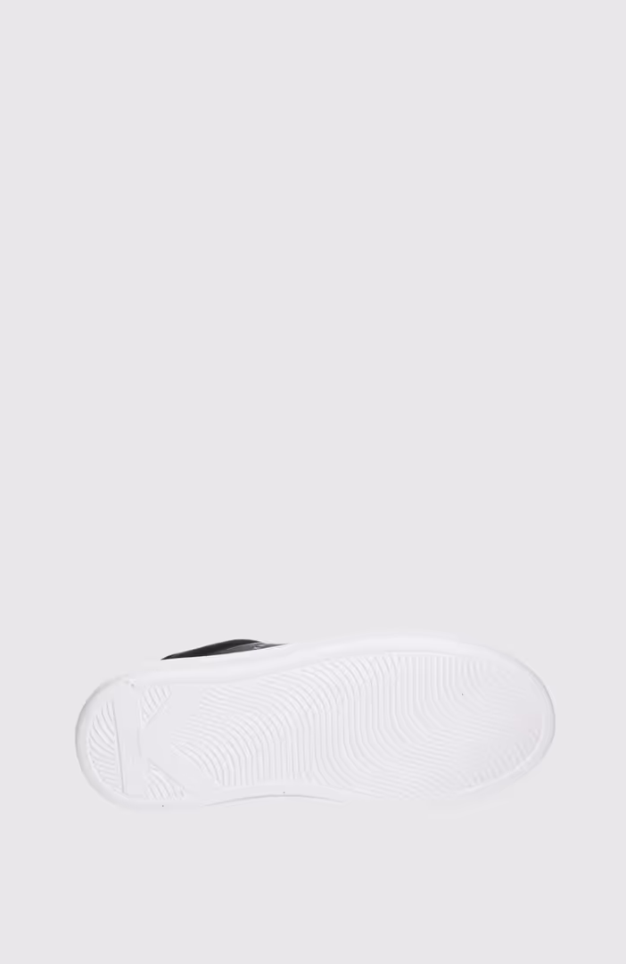 KAPRI Maison Karl Lace