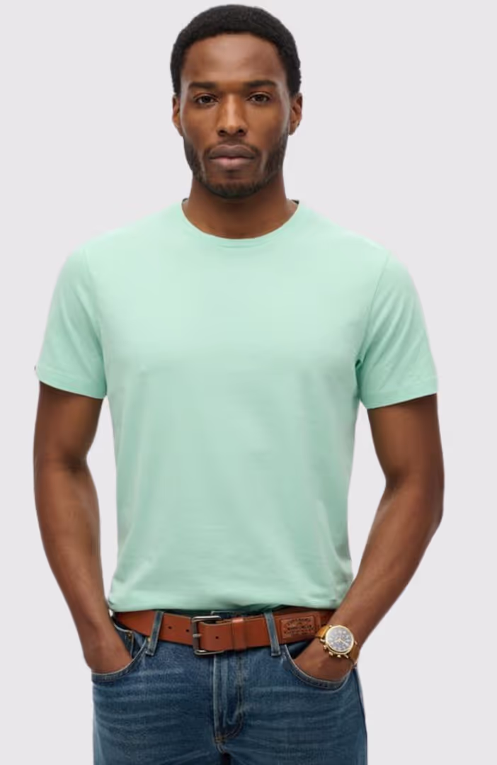 CLASSIC ESSENTIAL TEE