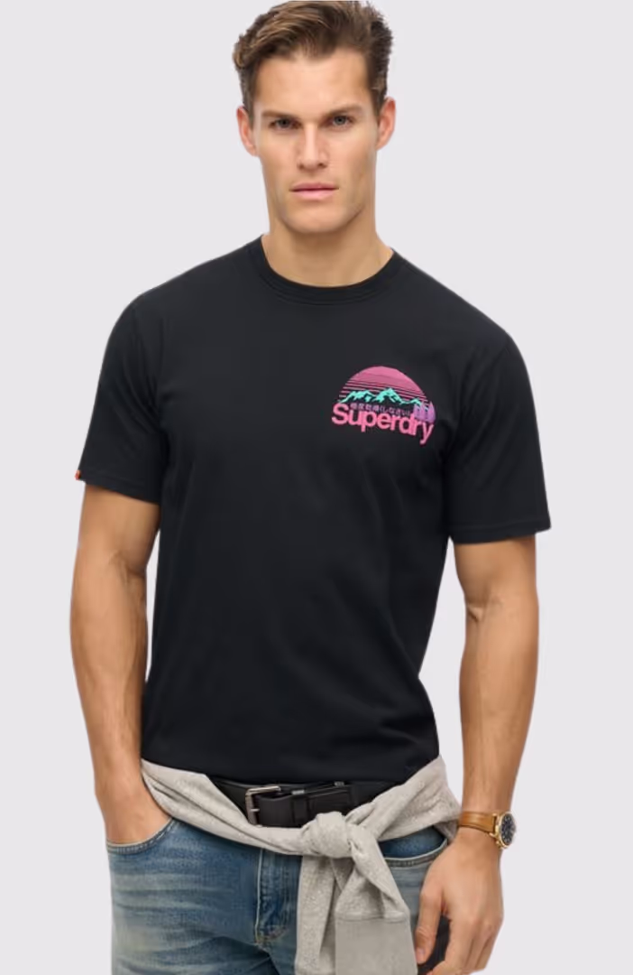 CL GREAT OUTDOORS CHEST TEE