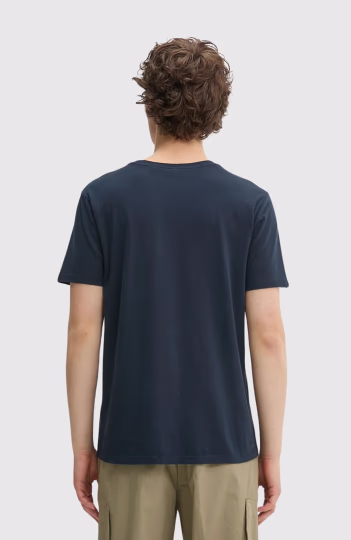 Classic Essential Tee