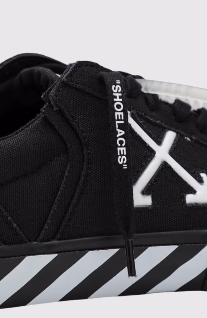 Vulc Low Calf Sneakers