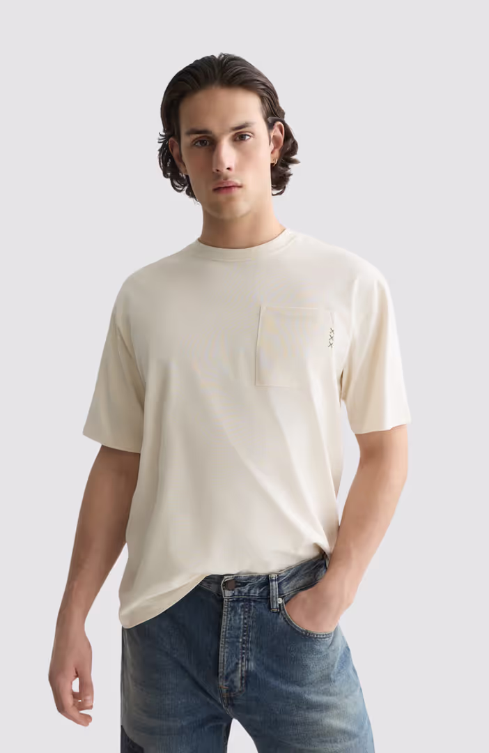 Seasonal Core 3 Crosses Chest Pocket Loose-Fit T-Shirt