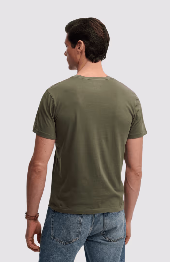 Classic Essential Tee
