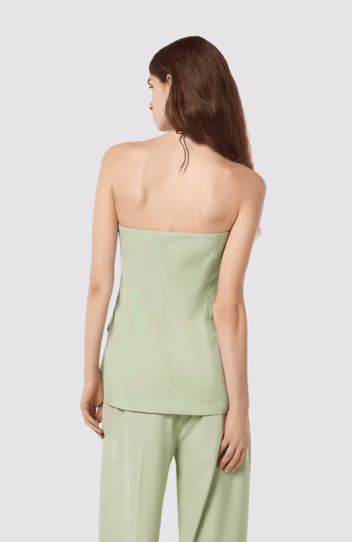 Tailored strapless bodice