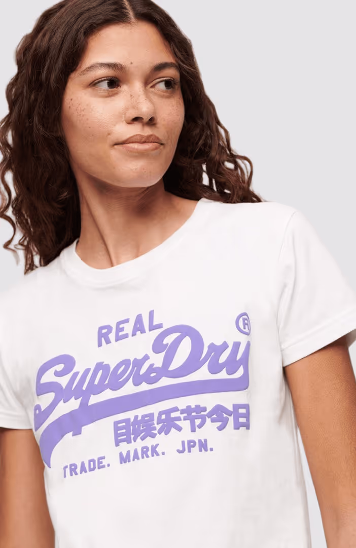 Neon Vl Graphic Fitted Tee