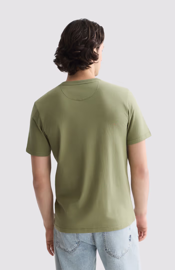 Seasonal Core Chest Logo Regular-Fit T-Shirt