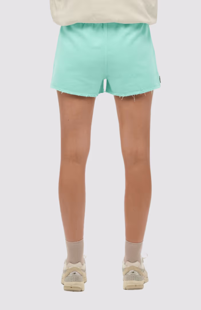 ESSENTIAL LOGO GD SHORTS