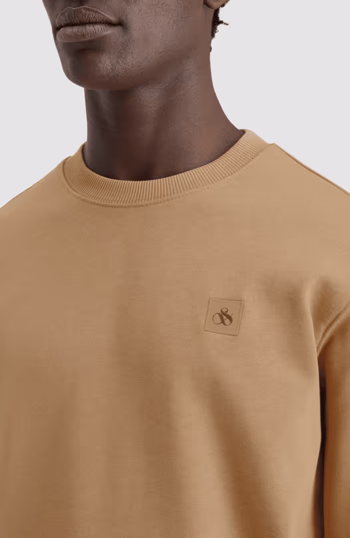 Essential Badge Crew Sweat