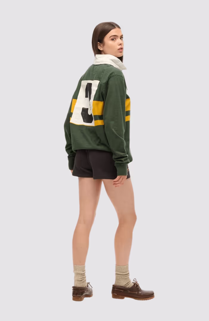 Essential Logo Short Ub