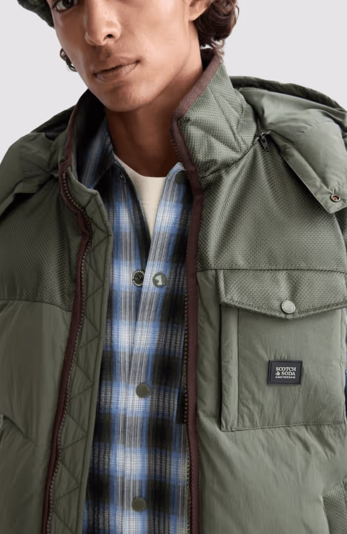 Hooded puffer vest
