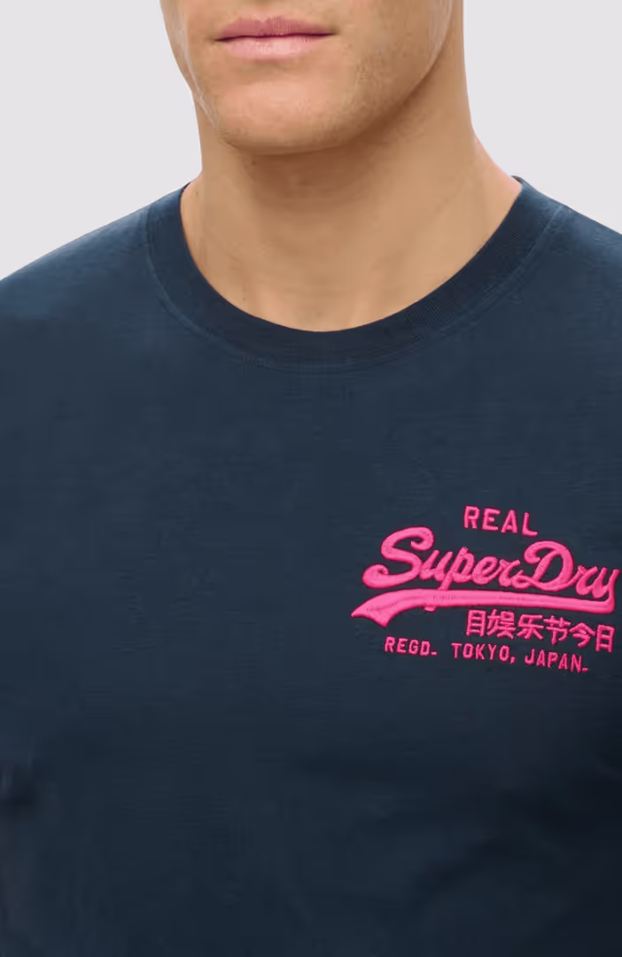 VL EMBROIDERED RELAXED TEE