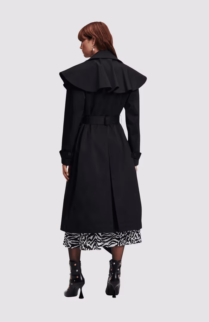 Hun'S Pick Ruffle Coat