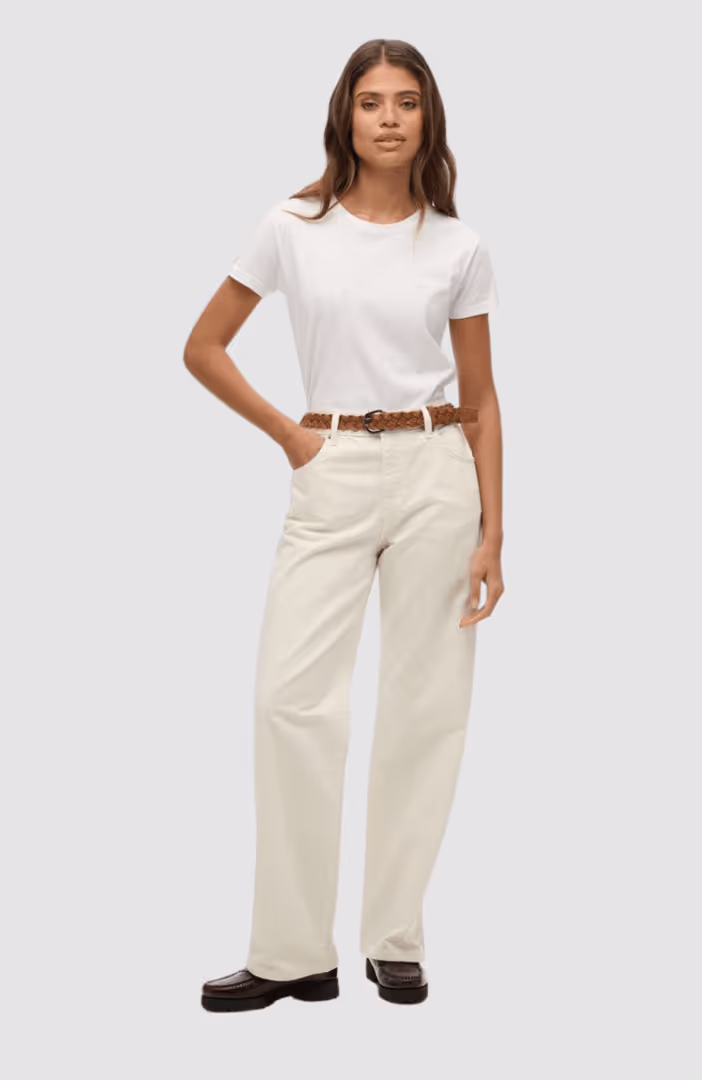 MID RISE WIDE LEG JEAN