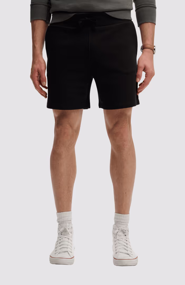 Essential Logo Classic Short