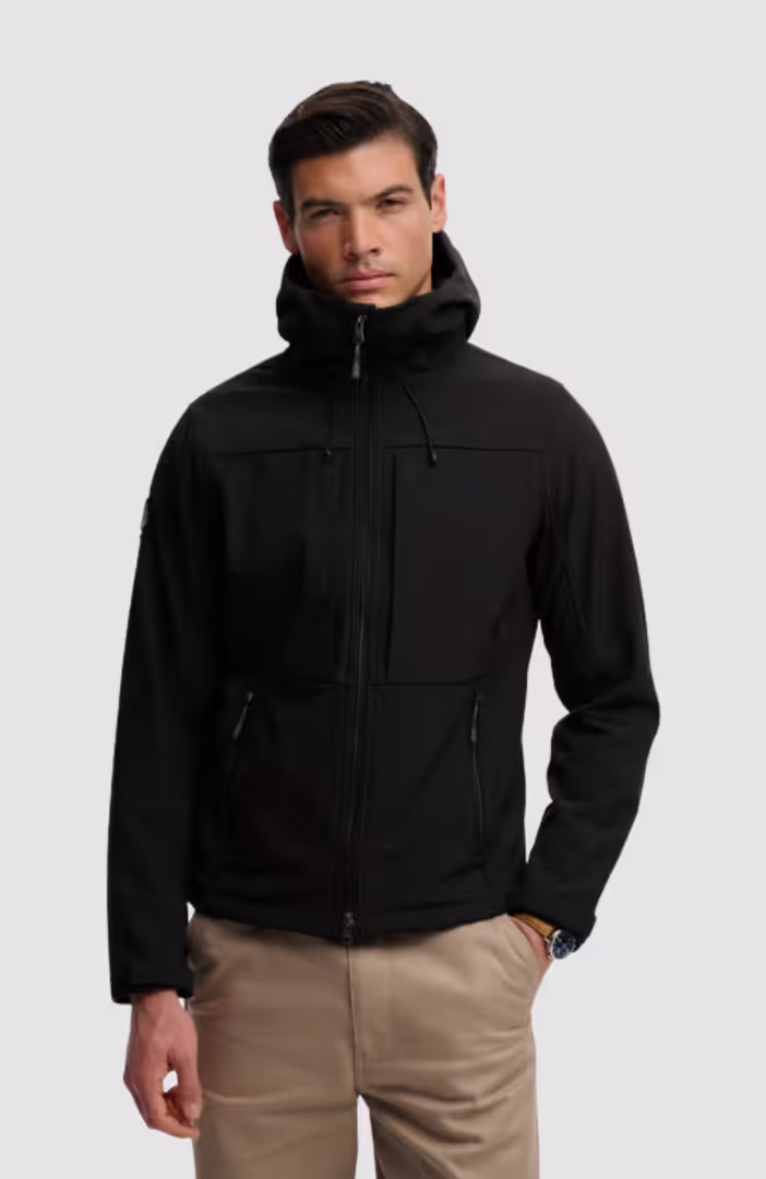 Hooded Softshell Trekker Jkt
