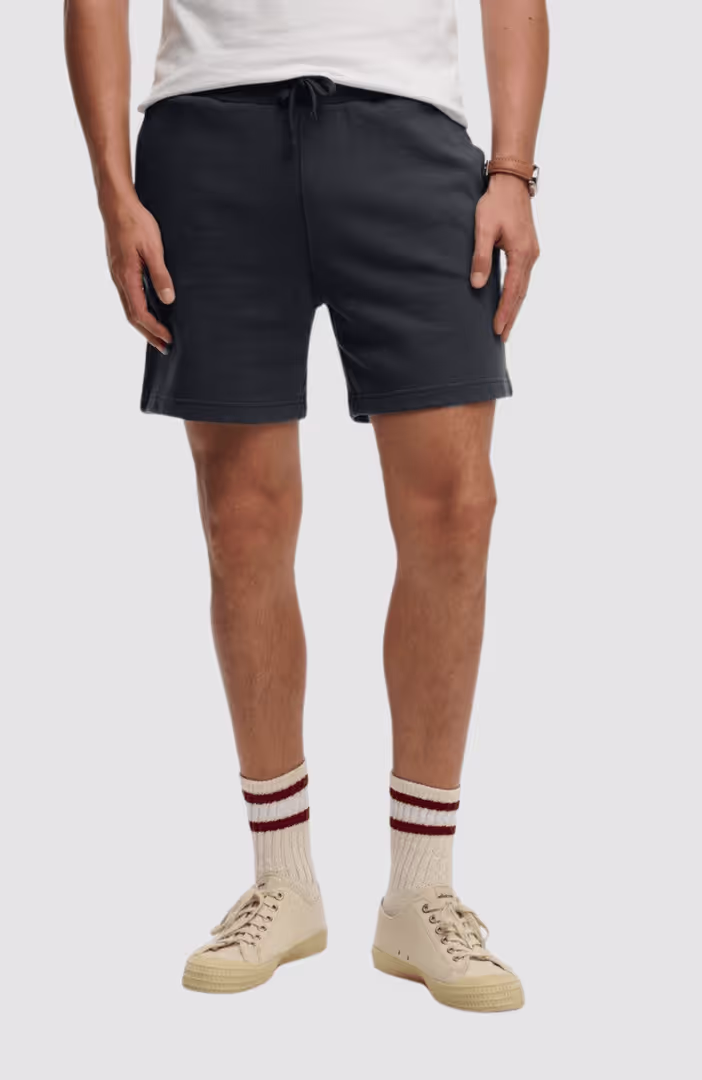 Essential Logo Classic Short