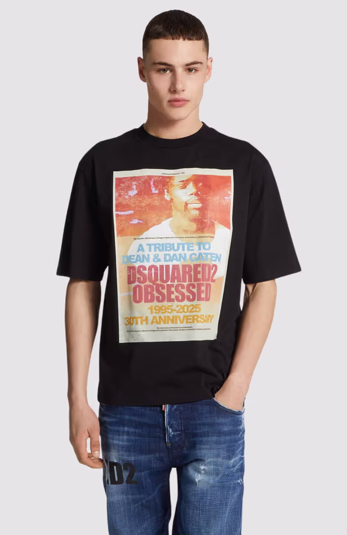 Loose Fit Fashion Show T-shirt