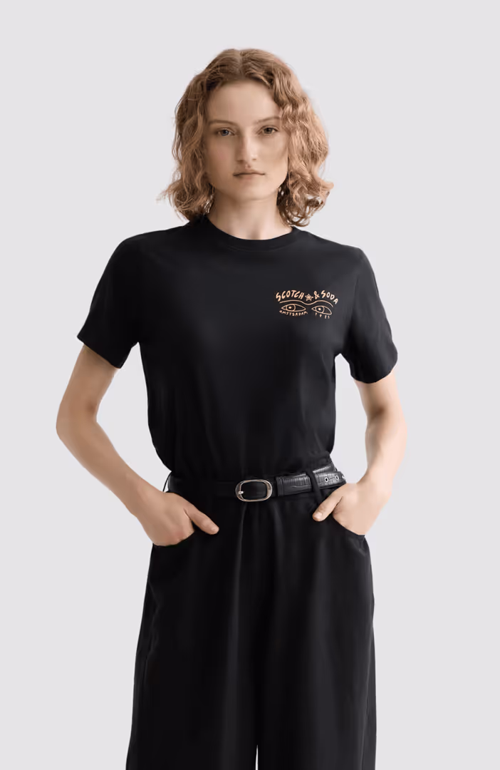 Small chest artwork regular fit T-shirt