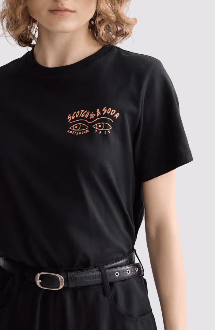 Small chest artwork regular fit T-shirt