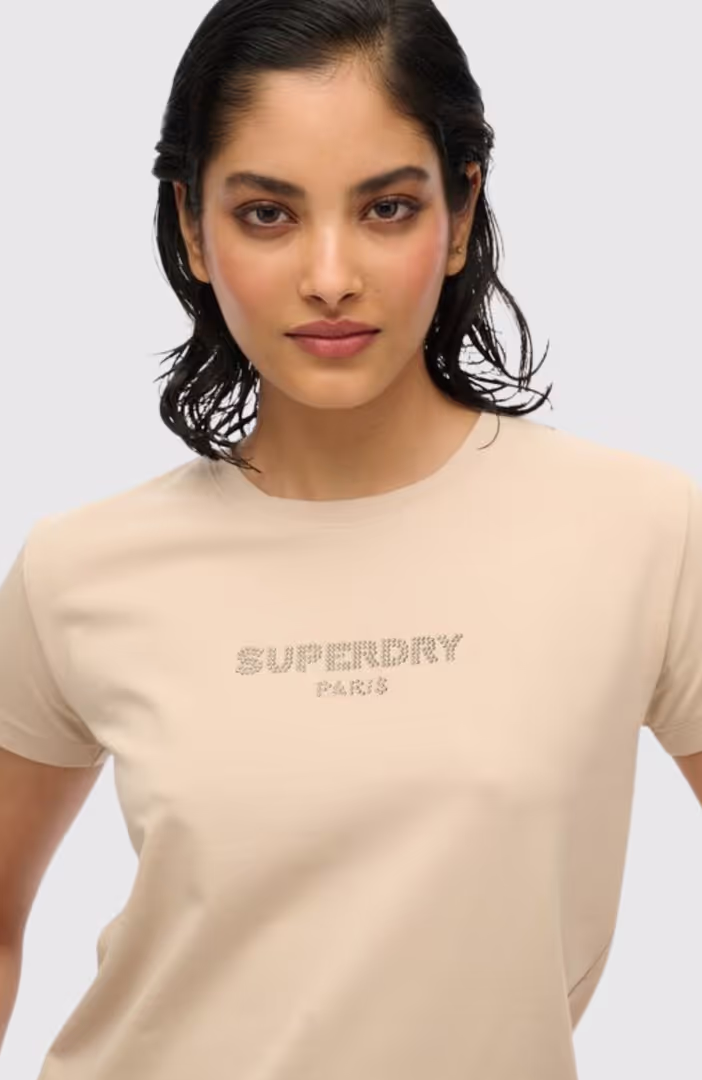 SPORT LUXE FITTED TEE