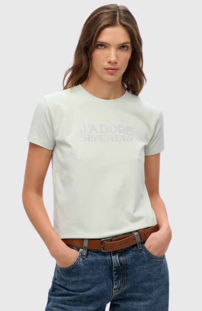 SPORT LUXE FITTED TEE
