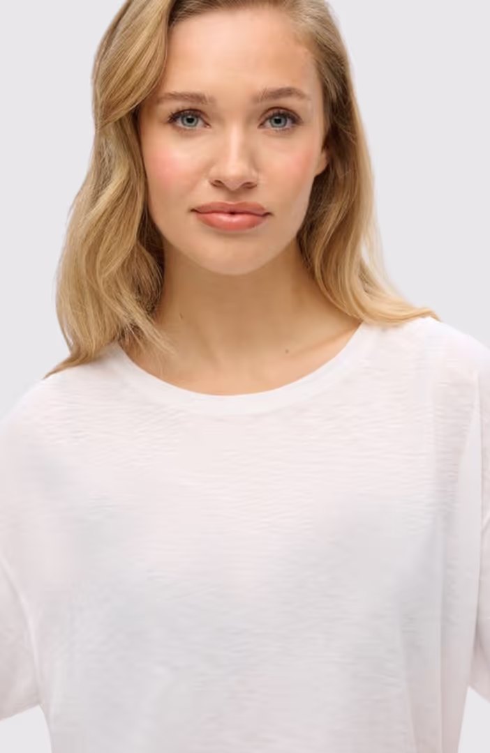 STUDIOS DROPPED SHOULDER TEE