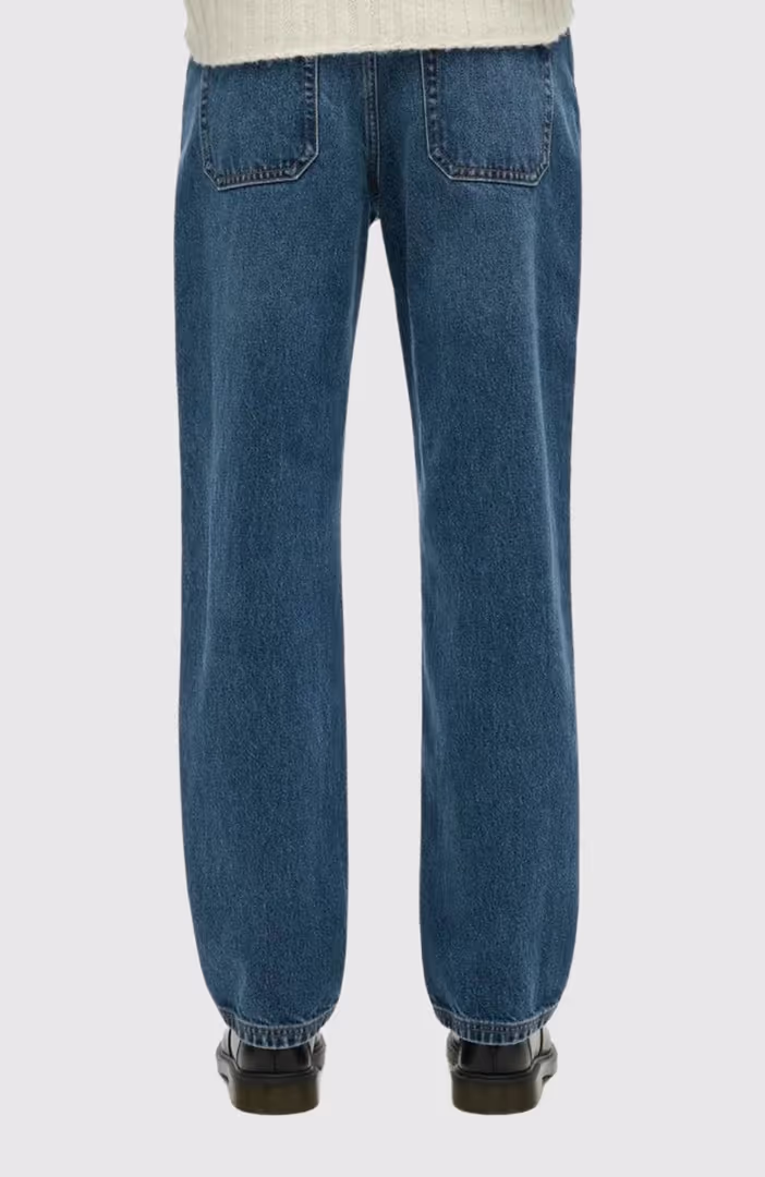 Mid Rise Straight Leg Jean