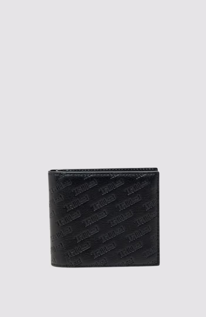 Monogram TRI