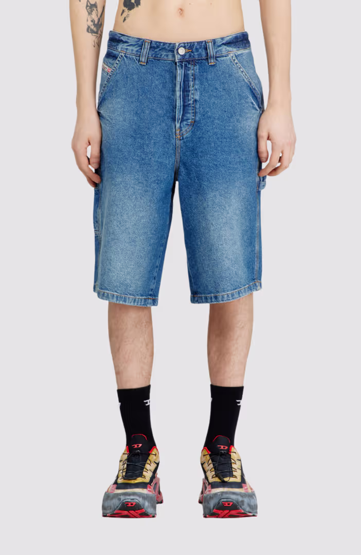 D Livery W Short