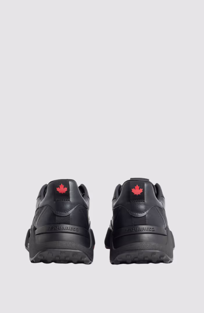 D2 Flow Sneakers