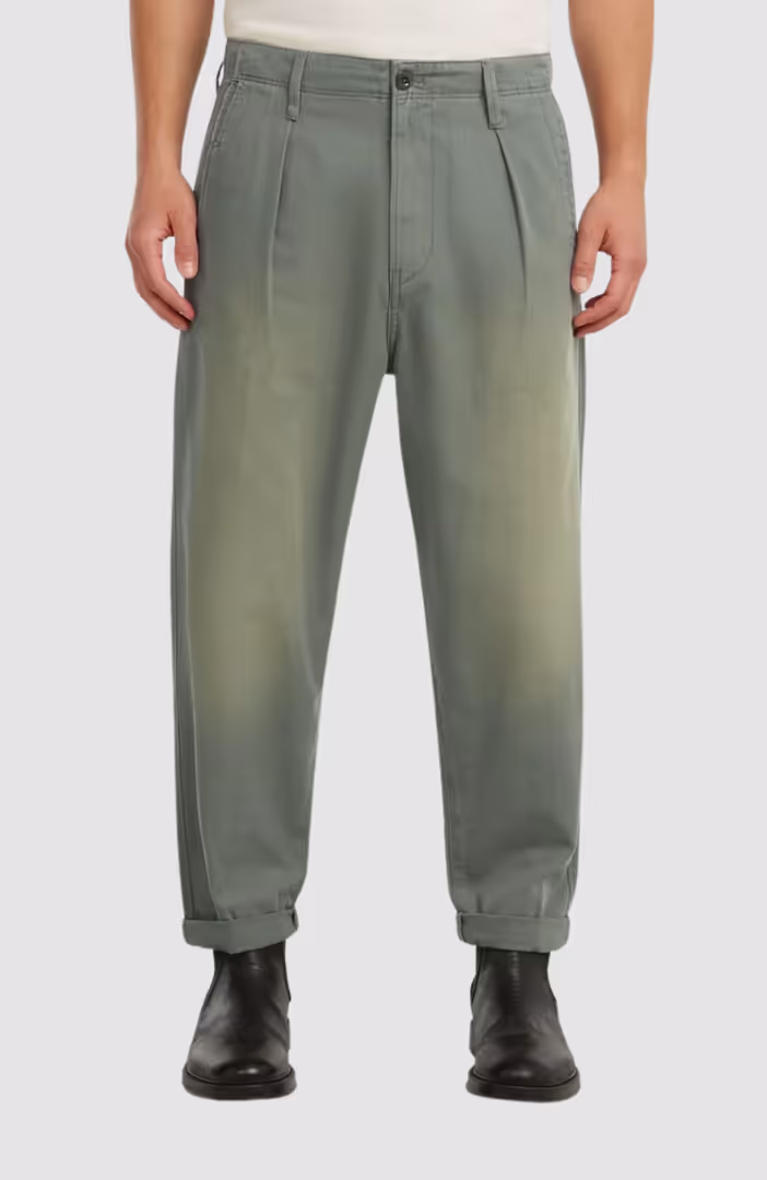 Pleated Chino Relaxed Tapered
