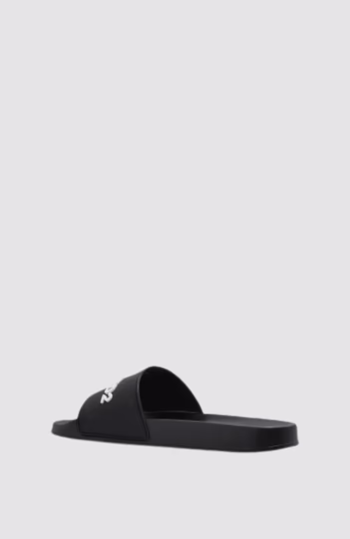 Dsquared2 Logo Slides