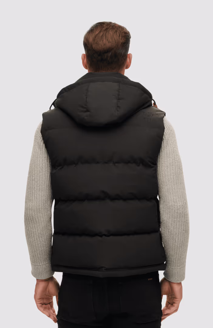 EVEREST HOODED PUFFER GILET