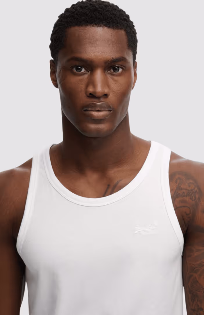 Essential Logo Vest Ub
