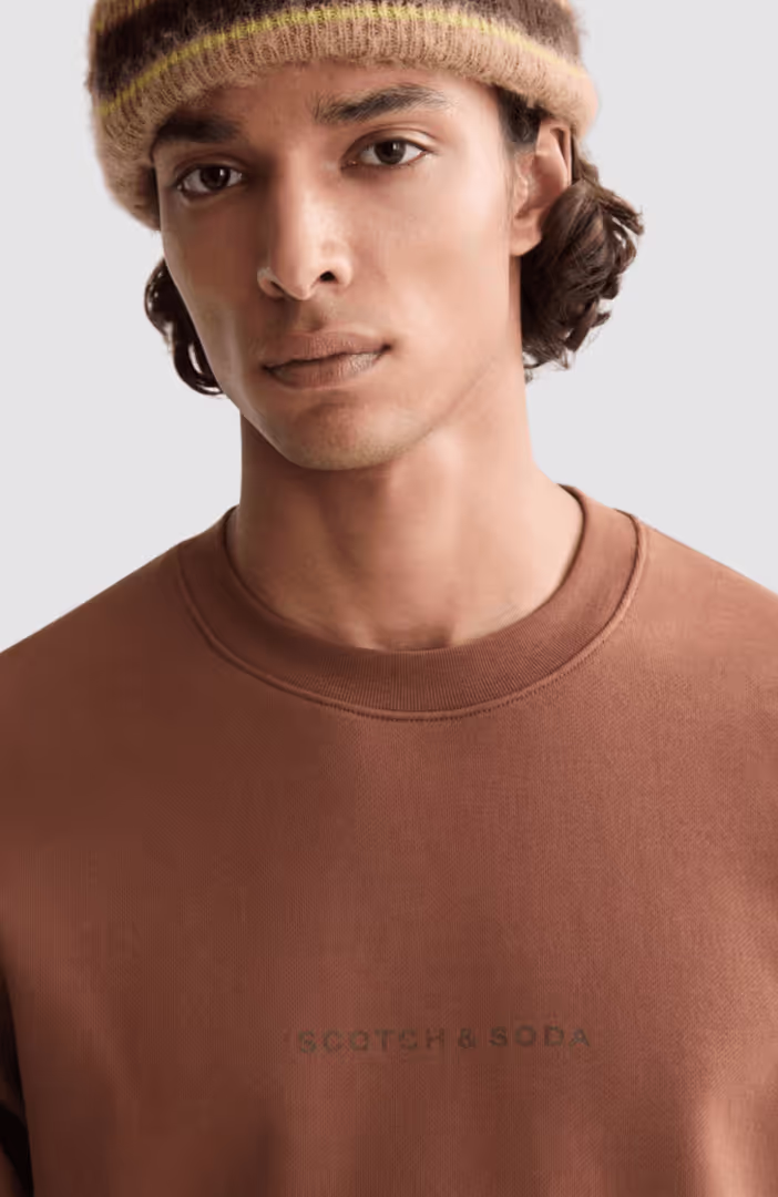 Seasonal Core - Logo Sweatshirt